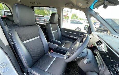Honda Stepwgn IV, 2021 год, 1 767 000 рублей, 27 фотография