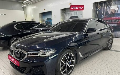 BMW 5 серия, 2022 год, 4 027 000 рублей, 2 фотография