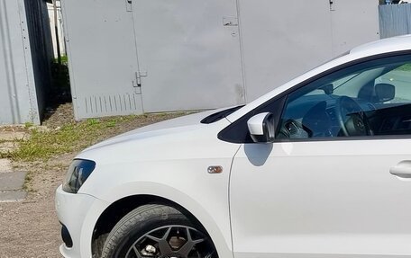 Volkswagen Polo VI (EU Market), 2012 год, 1 599 999 рублей, 3 фотография