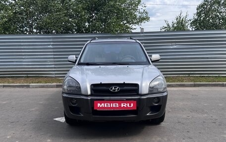 Hyundai Tucson III, 2005 год, 645 000 рублей, 2 фотография