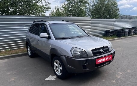 Hyundai Tucson III, 2005 год, 645 000 рублей, 3 фотография