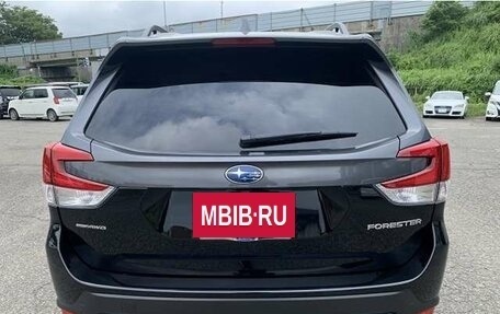 Subaru Forester, 2022 год, 2 318 000 рублей, 6 фотография