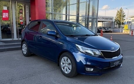 KIA Rio III рестайлинг, 2016 год, 820 000 рублей, 3 фотография