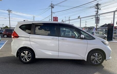Honda Freed II, 2022 год, 1 368 000 рублей, 3 фотография