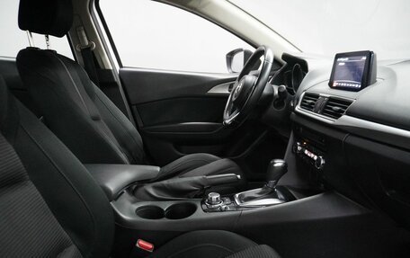 Mazda 3, 2017 год, 1 498 000 рублей, 12 фотография
