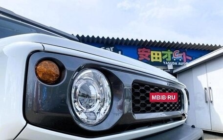 Suzuki Jimny, 2022 год, 2 015 111 рублей, 10 фотография