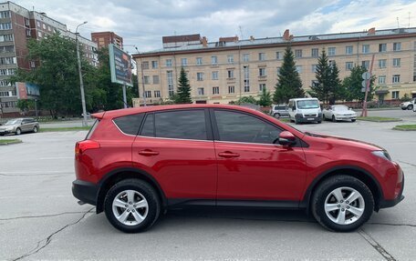 Toyota RAV4, 2013 год, 2 050 000 рублей, 4 фотография