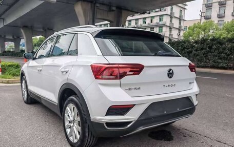 Volkswagen T-Roc I, 2021 год, 1 366 000 рублей, 4 фотография