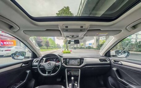 Volkswagen T-Roc I, 2021 год, 1 366 000 рублей, 6 фотография