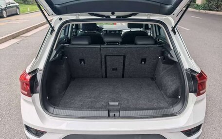Volkswagen T-Roc I, 2021 год, 1 366 000 рублей, 9 фотография