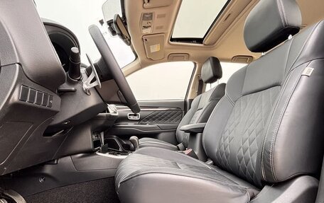 Mitsubishi Outlander III рестайлинг 3, 2021 год, 2 255 000 рублей, 14 фотография