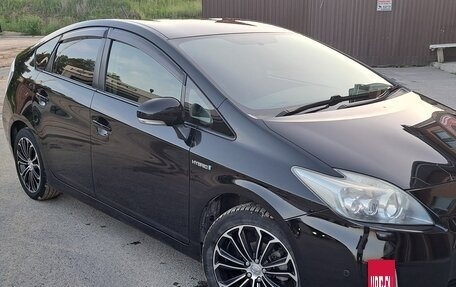 Toyota Prius, 2010 год, 1 050 000 рублей, 7 фотография