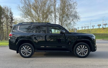Toyota Land Cruiser, 2022 год, 11 950 000 рублей, 4 фотография