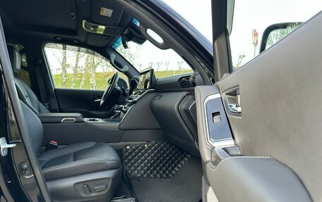 Toyota Land Cruiser, 2022 год, 11 950 000 рублей, 24 фотография
