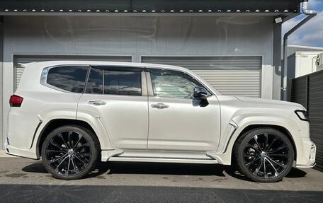 Toyota Land Cruiser, 2022 год, 11 420 000 рублей, 9 фотография