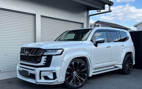 Toyota Land Cruiser, 2022 год, 11 420 000 рублей, 4 фотография