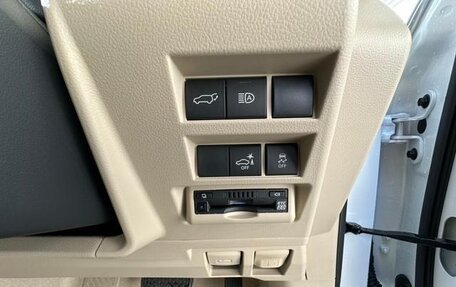 Toyota Land Cruiser, 2022 год, 11 420 000 рублей, 28 фотография