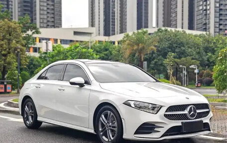 Mercedes-Benz A-Класс, 2022 год, 1 900 090 рублей, 5 фотография