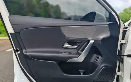 Mercedes-Benz A-Класс, 2022 год, 1 900 090 рублей, 22 фотография