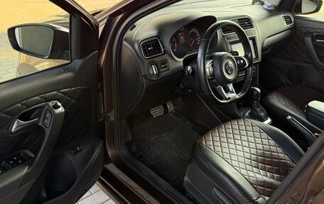 Volkswagen Polo VI (EU Market), 2018 год, 1 100 000 рублей, 9 фотография