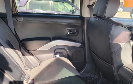 Mitsubishi Outlander III рестайлинг 3, 2012 год, 1 620 000 рублей, 11 фотография