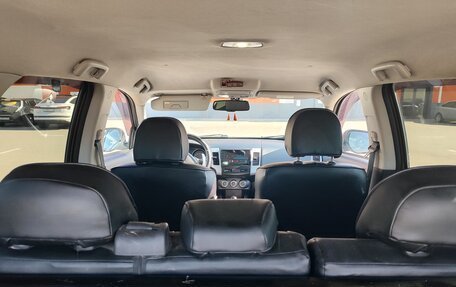 Mitsubishi Outlander III рестайлинг 3, 2012 год, 1 620 000 рублей, 13 фотография