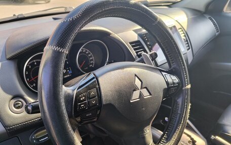 Mitsubishi Outlander III рестайлинг 3, 2012 год, 1 620 000 рублей, 14 фотография