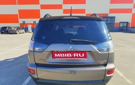 Mitsubishi Outlander III рестайлинг 3, 2012 год, 1 620 000 рублей, 4 фотография