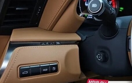 Lexus LC I, 2022 год, 11 999 111 рублей, 17 фотография