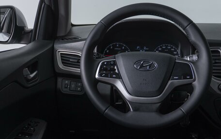 Hyundai Solaris II рестайлинг, 2021 год, 1 634 000 рублей, 15 фотография
