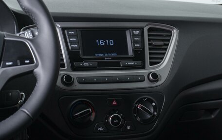 Hyundai Solaris II рестайлинг, 2021 год, 1 634 000 рублей, 12 фотография