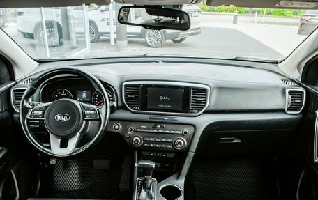 KIA Sportage IV рестайлинг, 2019 год, 1 800 000 рублей, 14 фотография