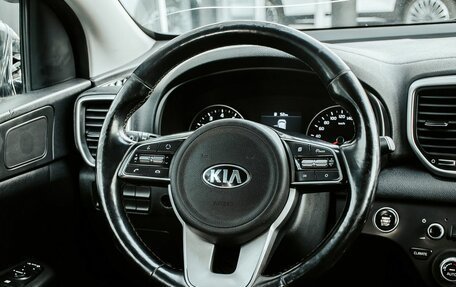 KIA Sportage IV рестайлинг, 2019 год, 1 800 000 рублей, 15 фотография