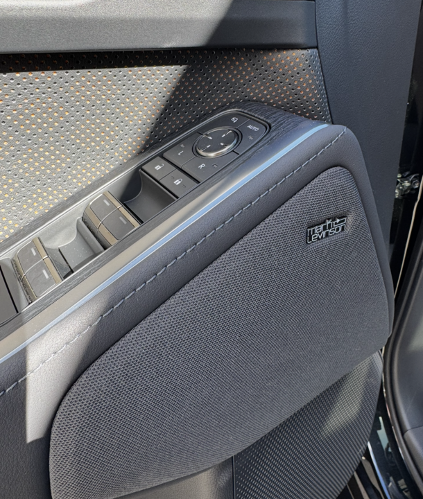 Lexus GX II рестайлинг 2, 2025 год, 14 300 000 рублей, 10 фотография