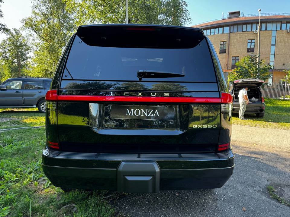 Lexus GX II рестайлинг 2, 2024 год, 14 300 000 рублей, 11 фотография
