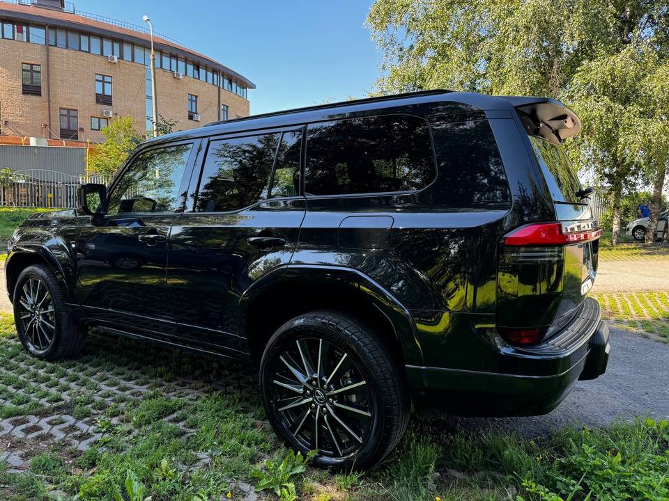 Lexus GX II рестайлинг 2, 2024 год, 14 300 000 рублей, 8 фотография