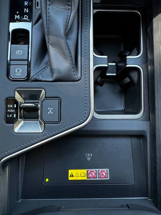 Lexus GX II рестайлинг 2, 2024 год, 14 300 000 рублей, 32 фотография