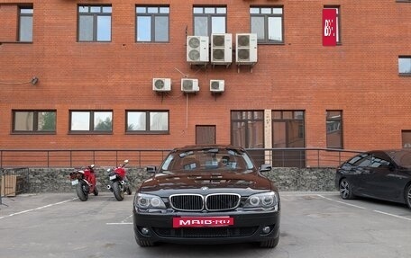 BMW 7 серия, 2005 год, 1 700 000 рублей, 2 фотография