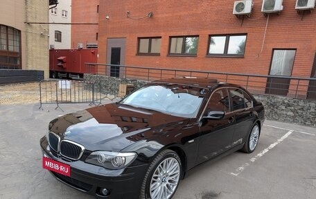 BMW 7 серия, 2005 год, 1 700 000 рублей, 3 фотография