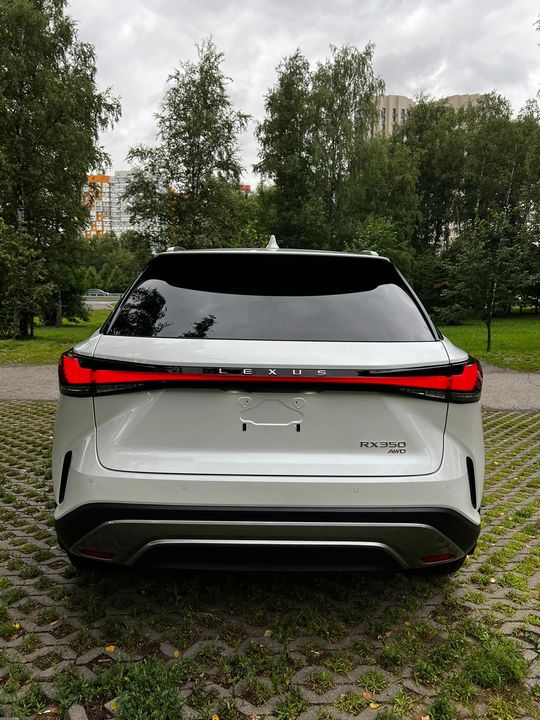 Lexus RX IV рестайлинг, 2024 год, 9 800 000 рублей, 4 фотография