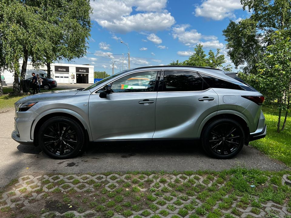 Lexus RX IV рестайлинг, 2024 год, 9 800 000 рублей, 4 фотография