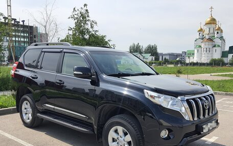 Toyota Land Cruiser Prado 150 рестайлинг 2, 2014 год, 3 470 000 рублей, 1 фотография