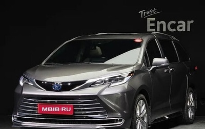 Toyota Sienna, 2021 год, 5 606 000 рублей, 1 фотография
