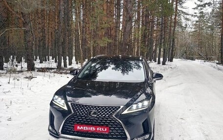 Lexus RX IV рестайлинг, 2020 год, 5 600 000 рублей, 1 фотография