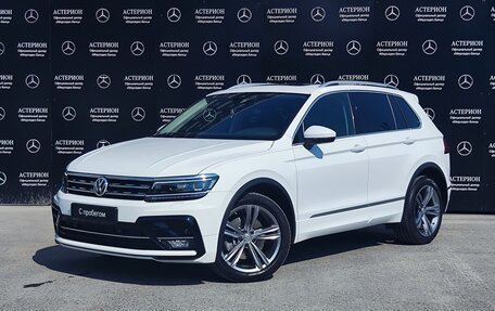 Volkswagen Tiguan II, 2019 год, 3 490 000 рублей, 1 фотография