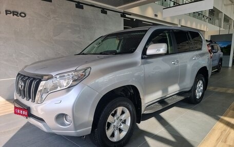 Toyota Land Cruiser Prado 150 рестайлинг 2, 2017 год, 3 490 000 рублей, 1 фотография