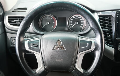 Mitsubishi L200 IV рестайлинг, 2022 год, 4 299 000 рублей, 11 фотография