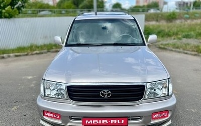 Toyota Land Cruiser 100 рестайлинг 2, 2006 год, 1 750 000 рублей, 1 фотография