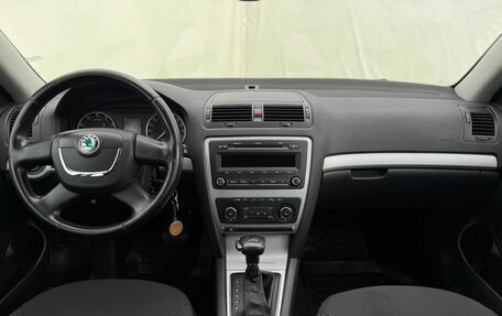 Skoda Octavia, 2012 год, 1 000 000 рублей, 13 фотография