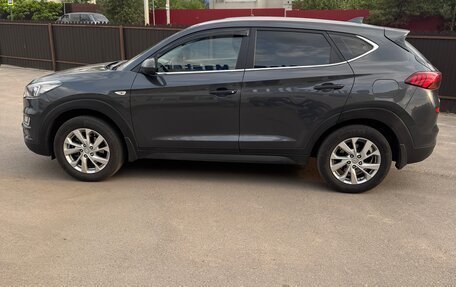 Hyundai Tucson III, 2020 год, 2 349 000 рублей, 3 фотография